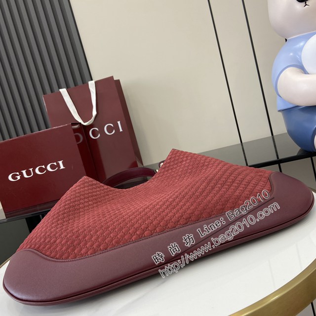 Gucci專櫃古馳最新款Body雙鎖扣中號肩背包 jh2929型號：815924
